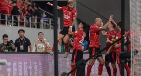 申花队低迷表现，争冠之路受阻，教练压力山大国安同陷困境