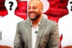 雄鹿队新签球员小波特加盟分析：能否担起雄鹿重任